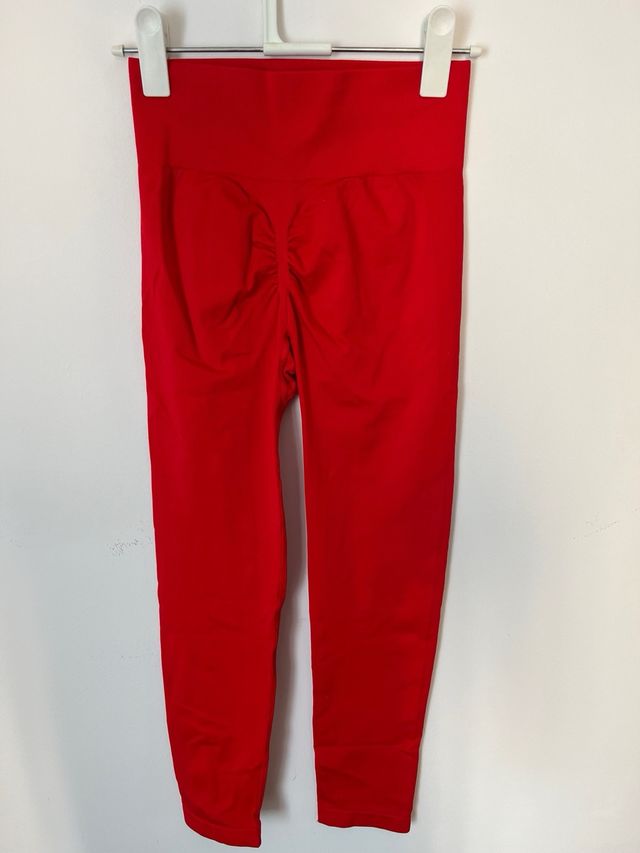 Leggings Push Up Rojos Shein