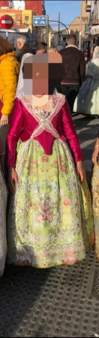 Vestido de fallera verde floral