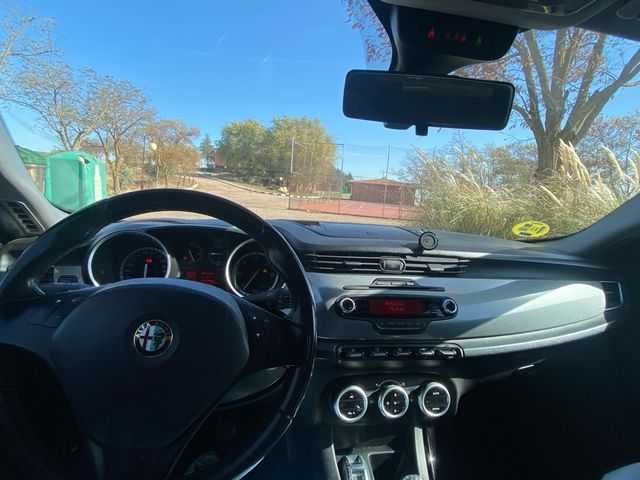 Alfa Romeo Giulietta 2013