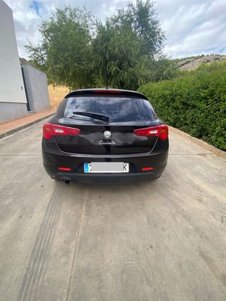 Alfa Romeo Giulietta 2013