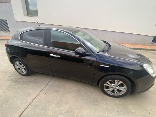 Alfa Romeo Giulietta 2013