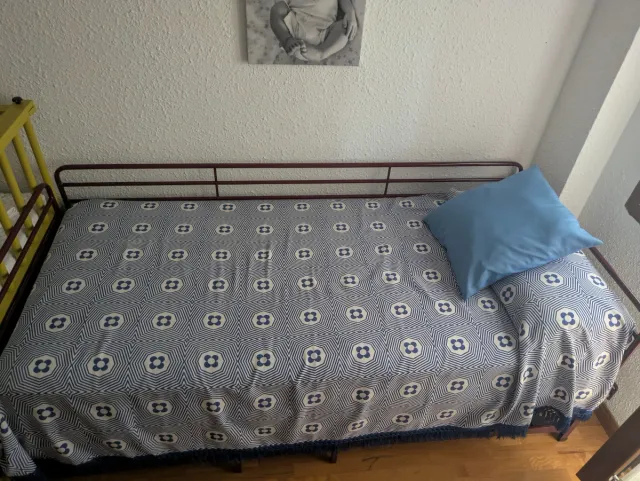 Litera Plegable Metálica Roja