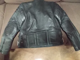 Chaqueta de cuero para moto talla 50