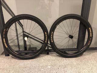 Ruedas carbono OQUO MTB 29'' M30