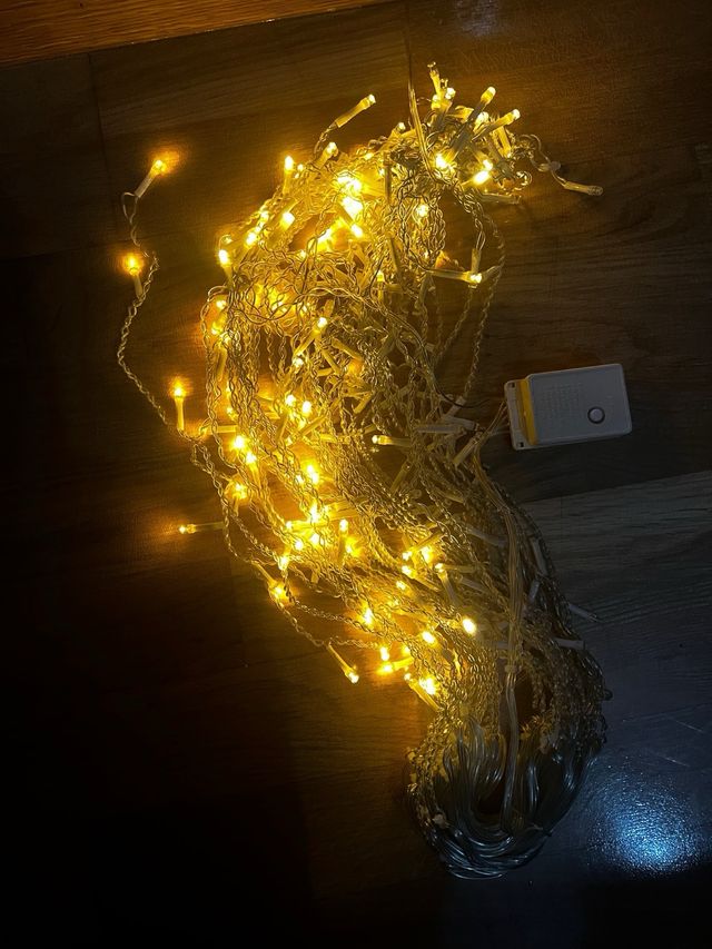 Luzes de Natal quentes e frias