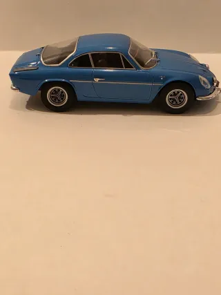 Renault Alpine 1:24