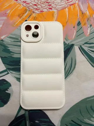 Fundas iPhone 13 - Variedad de colores y diseños
