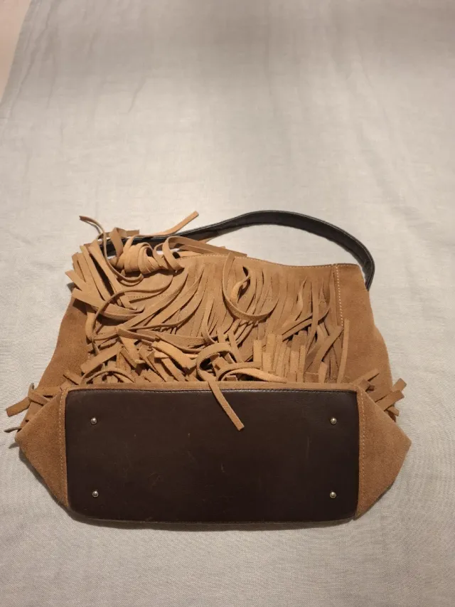 Bolso Purificación García ante camel