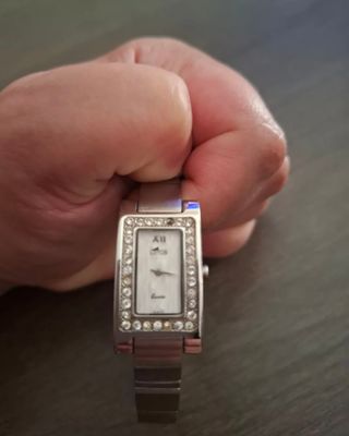 Reloj Lotus Mujer Plata con Cristales