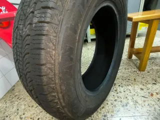 OFERTA! Neumáticos m+s 235/70/17 (4 unidades + 1