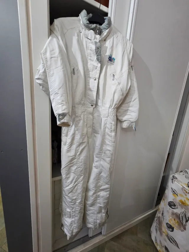 Mono de esquí blanco con localizador Talla 40