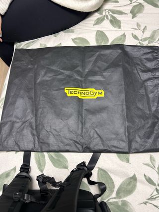 Mochila Technogym Negra y Amarilla