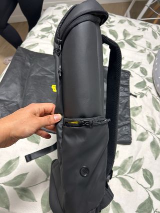 Mochila Technogym Negra y Amarilla