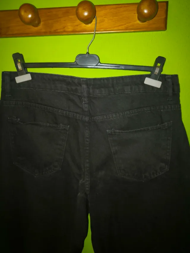 Pantalón vaquero negro mujer