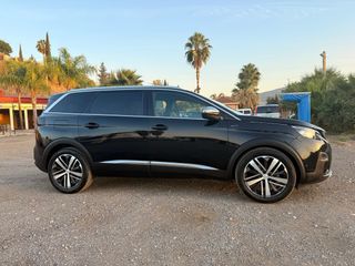 Peugeot 5008 2019