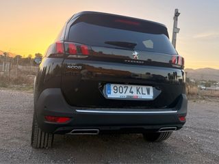 Peugeot 5008 2019