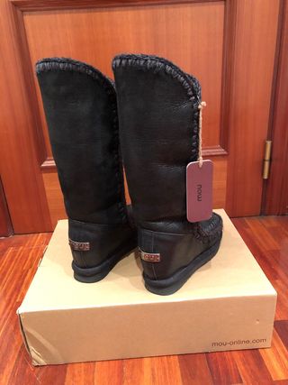 Botas altas Mou negras talla 39 nuevas Oportunidad