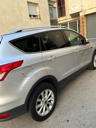 Ford Kuga 2015