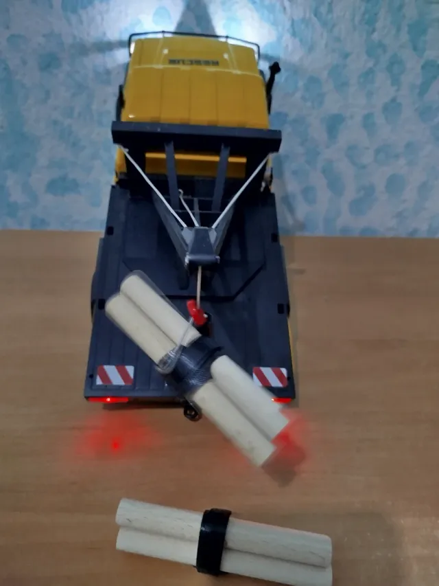 Toyota RC MN-82T Coche teledirigido