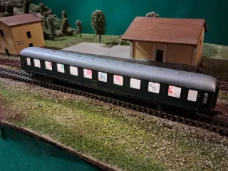 Carrozza Rivarossi illuminata