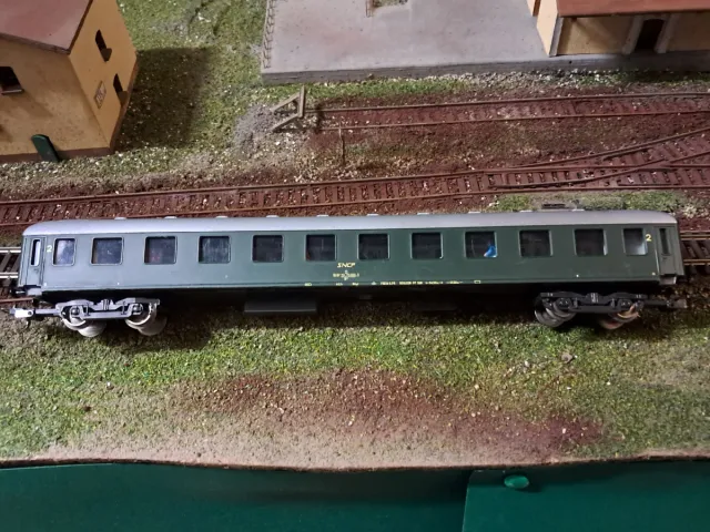 Carrozza Rivarossi illuminata