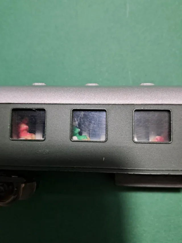 Carrozza Rivarossi illuminata