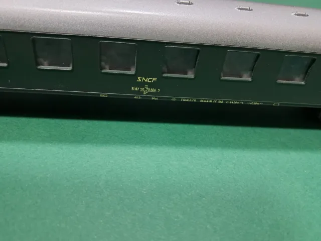 Carrozza Rivarossi illuminata