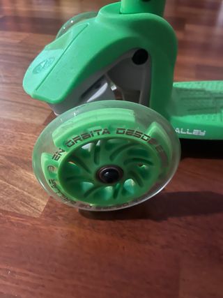 Patinete Halley 3 Ruedas con Luz