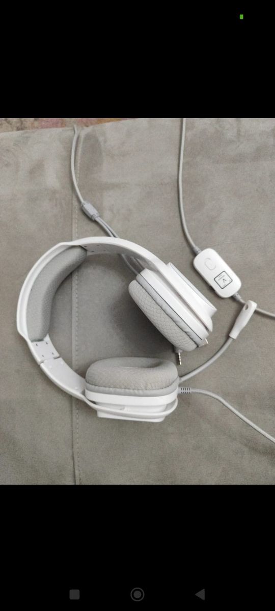 Cuffie Gaming Bianche con Microfono luci multicor