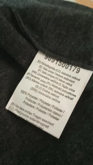 Pantalón chándal mujer+ Gorro.