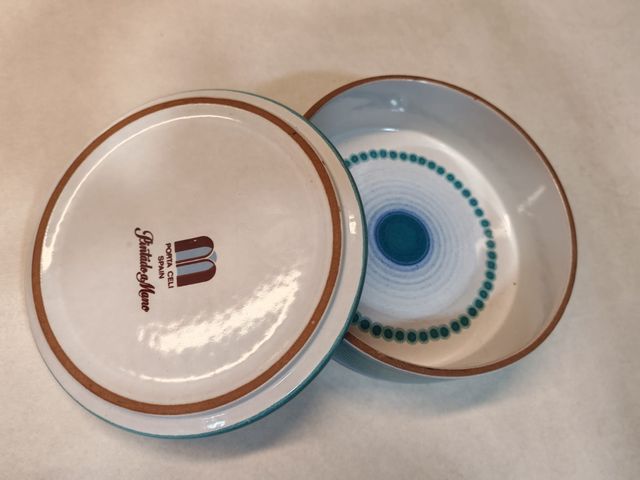Scatola in ceramica vintage dipinta a mano