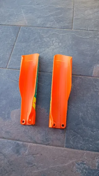 Protectores Horquilla Acerbis KTM