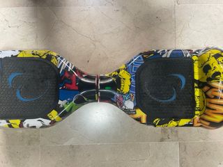 Patinete eléctrico con cargador