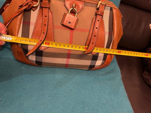 Bolso Burberry Cuero y Lona Check