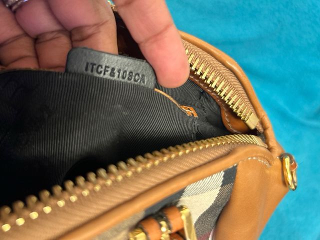 Bolso Burberry Cuero y Lona Check