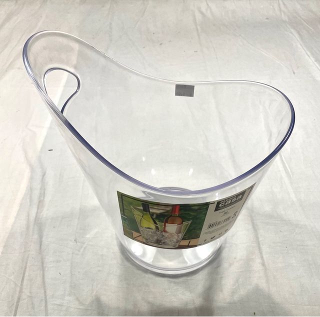 Cubitera de plástico transparente