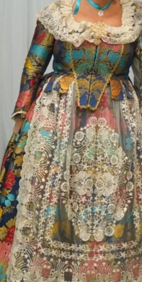 Traje Fallera Talla 46 con Zapatos y Espardeñas