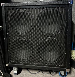 Pantalla 4x12 Celestion V30