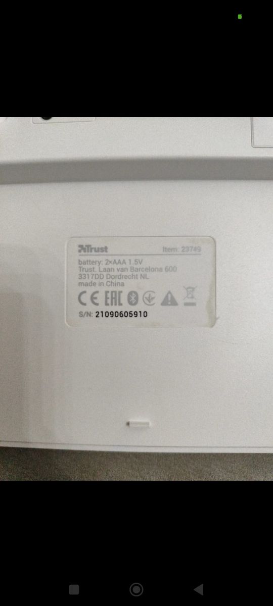 Tastiera Trust WiFi bianca universale