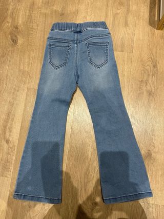 Pantalón tejano niña acampanado unicornio