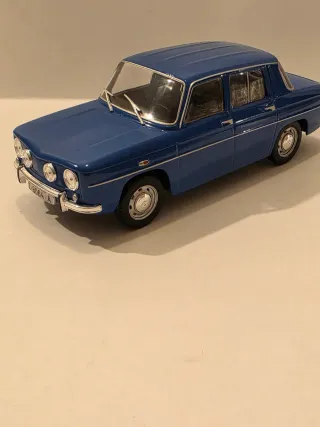 Renault 8 TS Escala 1:24