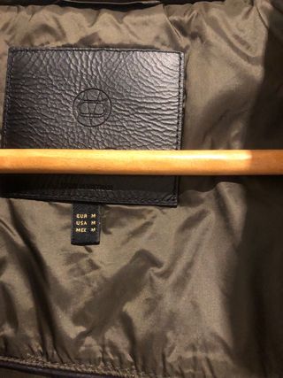 Chaqueta acolchada Massimo Dutti verde oliva