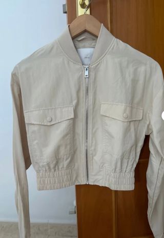 Chaqueta fina estilo bomber