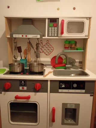 Cocina de juguete madera con luz y sonido