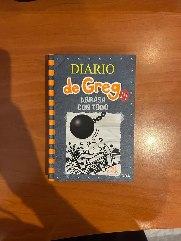 Diario de Greg 14 - Arrasa con todo (Spanish Ed...