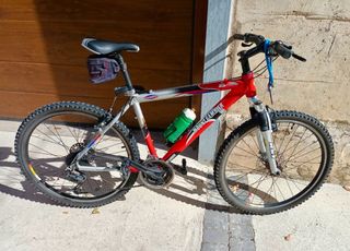 Bici de Montaña MOUNT GAMBIER Roja