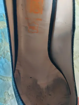 2 Pares Zapatos Stilettos Tacón (Negro y Rojo).