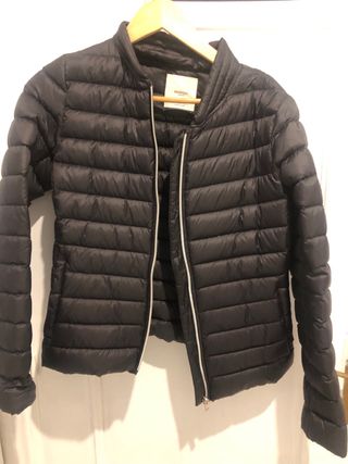 Chaqueta acolchada Mango negra