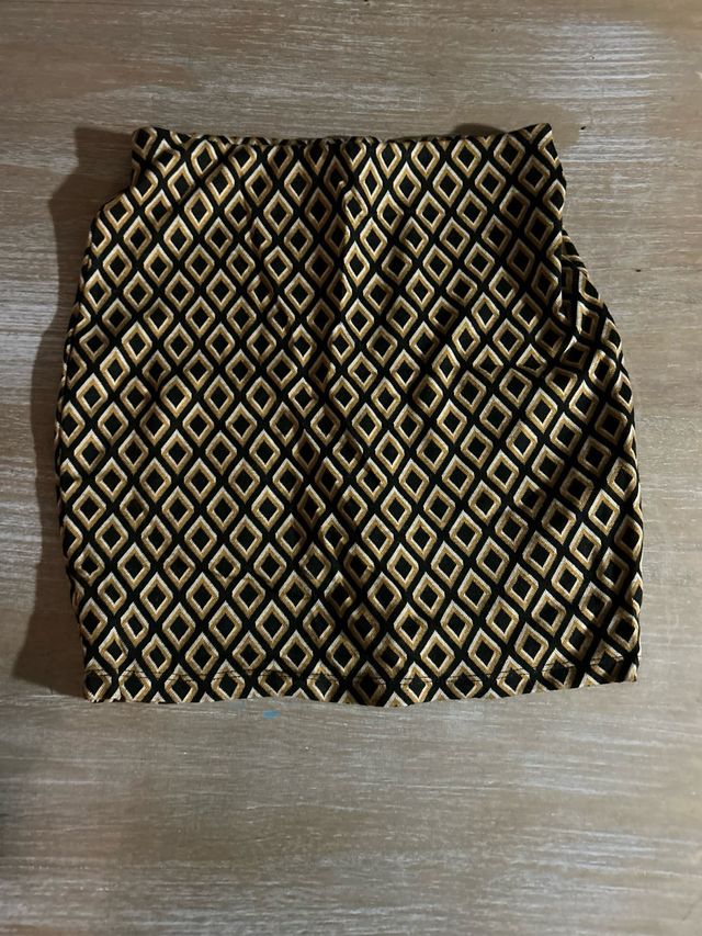 Lote faldas y pantalones