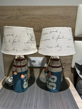 Lámpara de mesita de noche